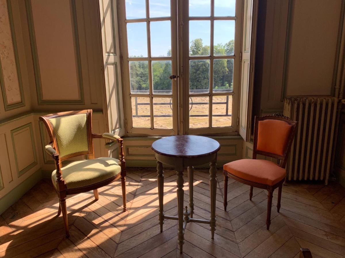Chateau De Freschines Villefrancoeur Bagian luar foto