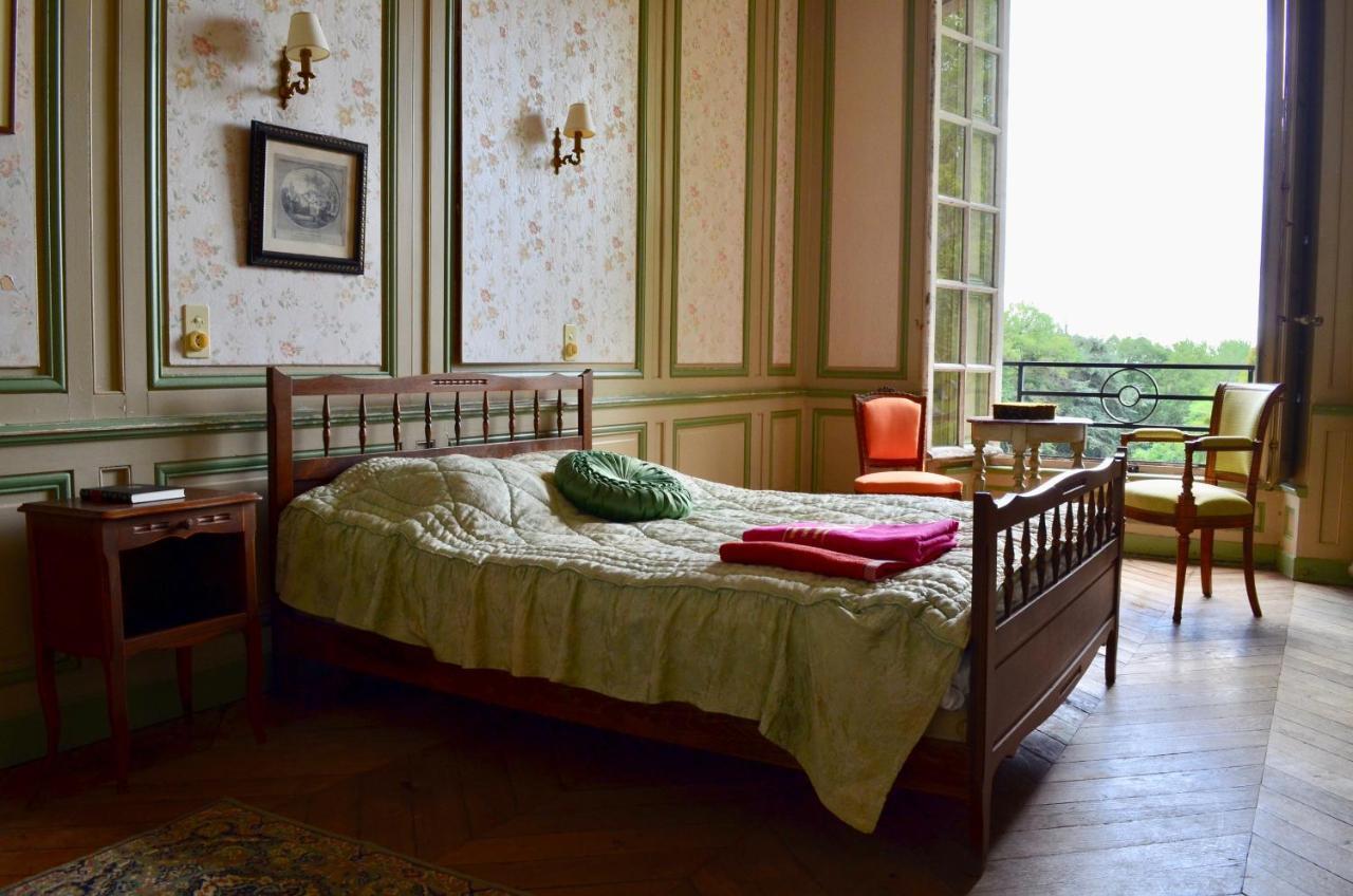 Chateau De Freschines Villefrancoeur Bagian luar foto