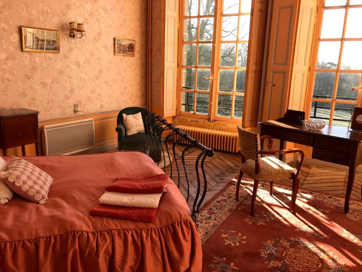 Chateau De Freschines Villefrancoeur Bagian luar foto