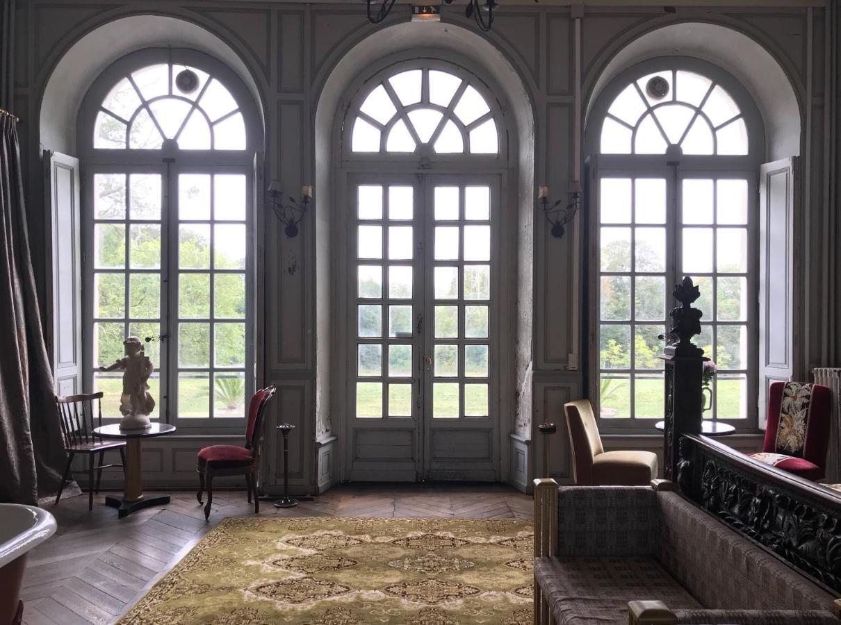 Chateau De Freschines Villefrancoeur Bagian luar foto