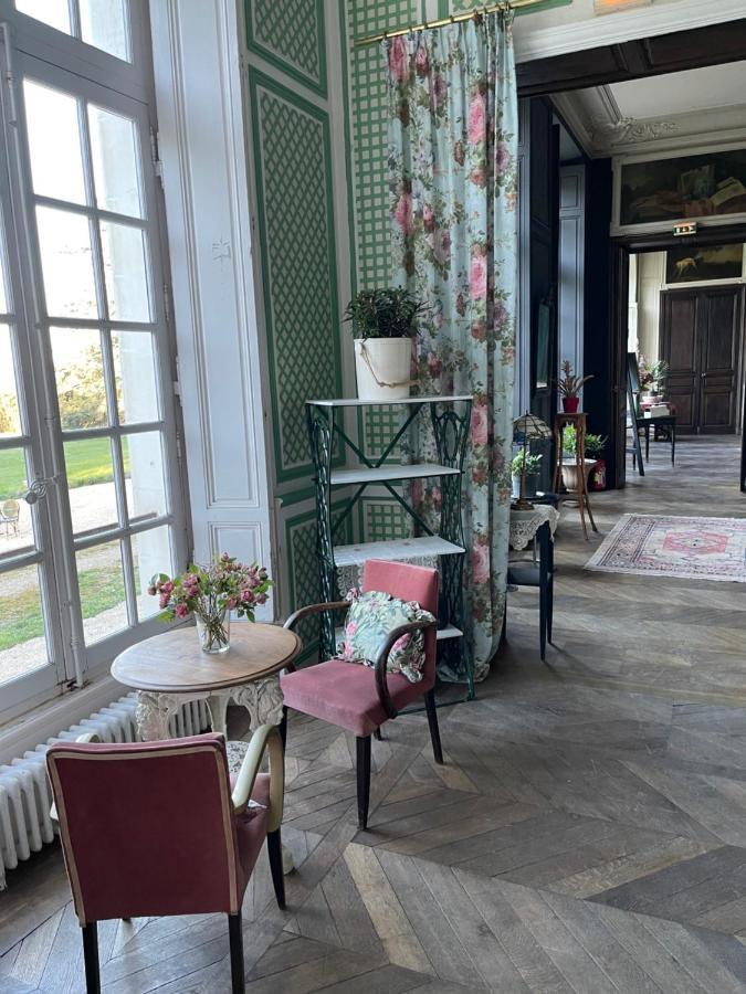 Chateau De Freschines Villefrancoeur Bagian luar foto